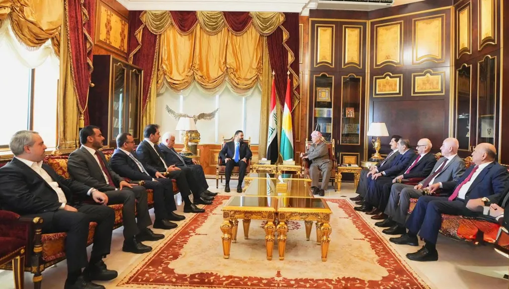 العراق... جولات علي الزيدي تراهن على توافقات داخلية ودعم خارجي لتسريع مسار الحكومة