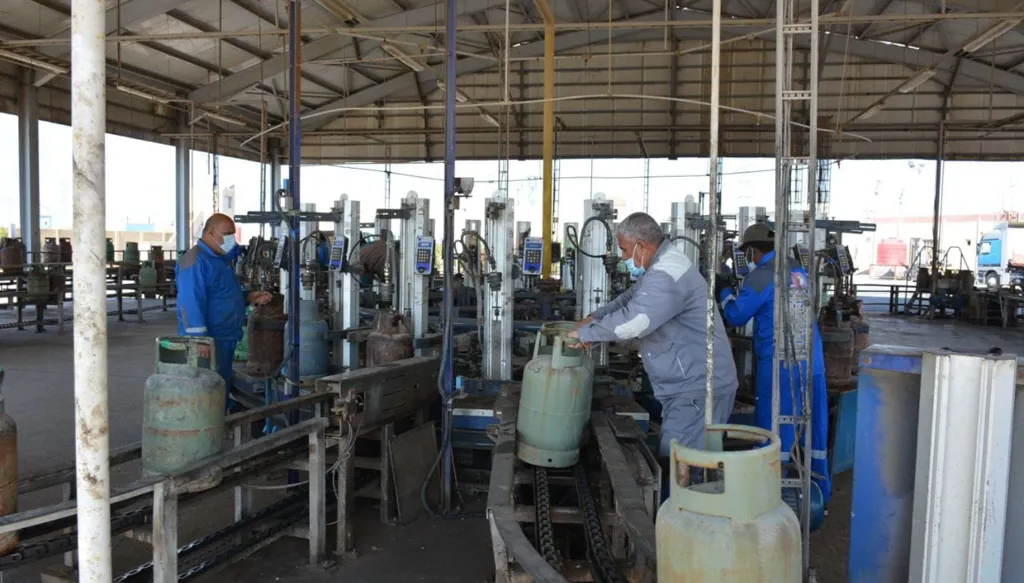 العراق أمام أزمة خانقة في غاز الطبخ... طوابير طويلة وأسعار السوق السوداء عشرة أضعاف