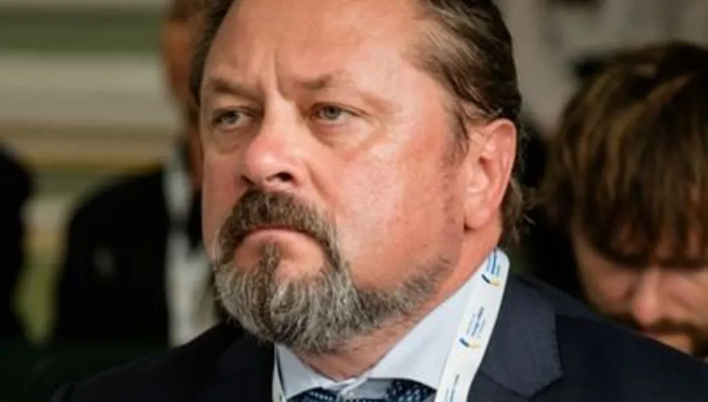 "يبدو أحمق"… سفير أوكرانيا في لبنان يهاجم عراقجي: كنتم سبباً في إسقاط طائرات مدنية