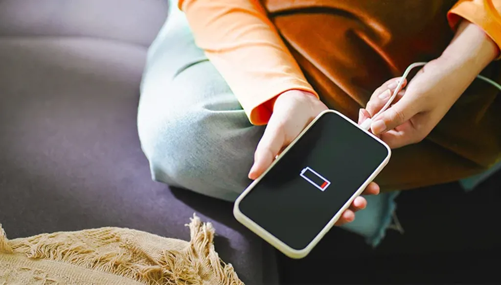 لماذا تفرغ بطاريات الهواتف بسرعة في أوقات الطوارئ؟
