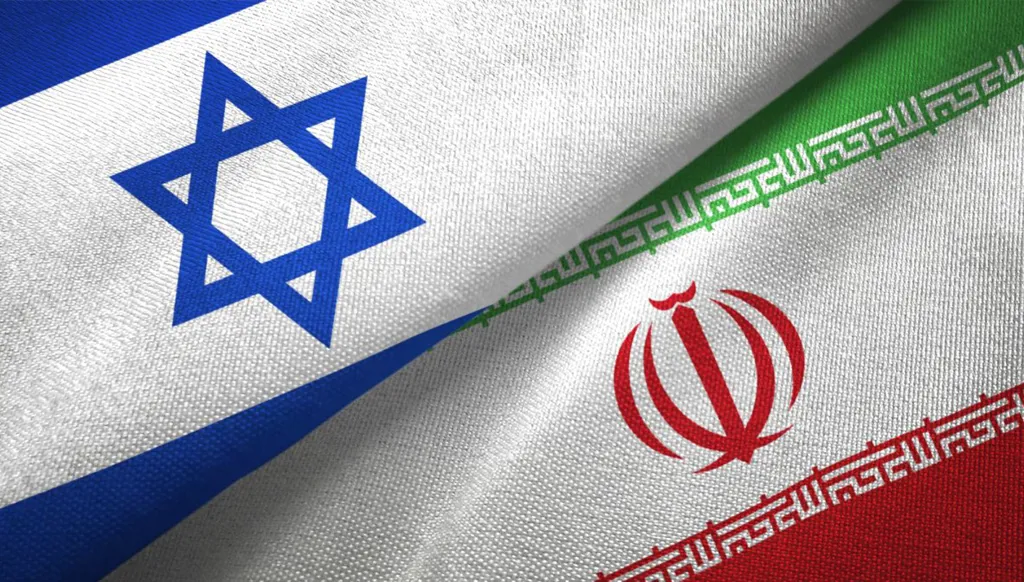 إيران تطالب برفع بطاقة حمراء في وجه إسرائيل