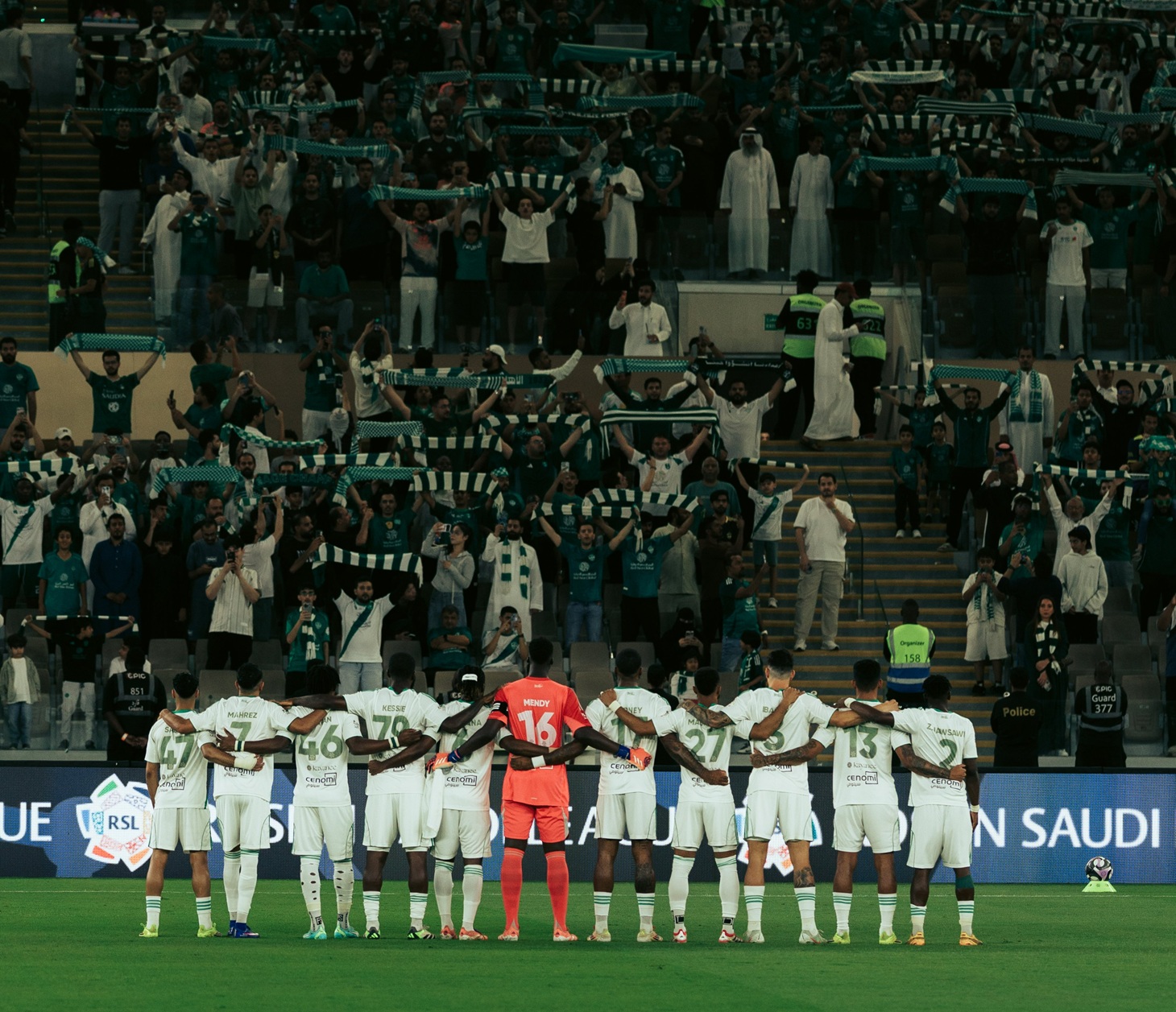 لاعبو الأهلي. (وكالات)