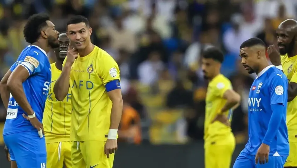 قمة الهلال والنصر في الدوري السعودي... موعد المباراة والقنوات الناقلة