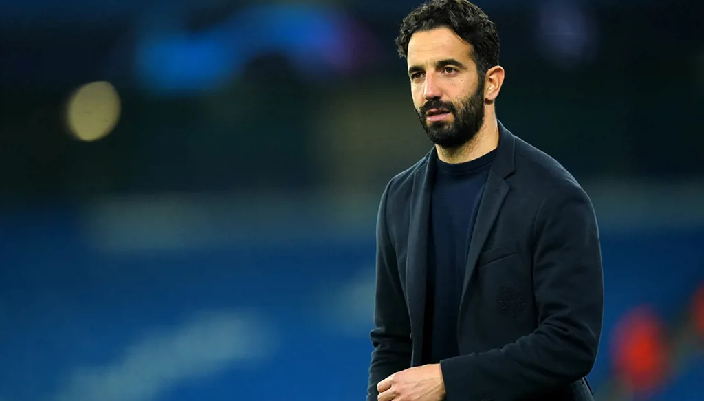 من مجد الأمس إلى صدام اليوم بين المعلم وتلميذه