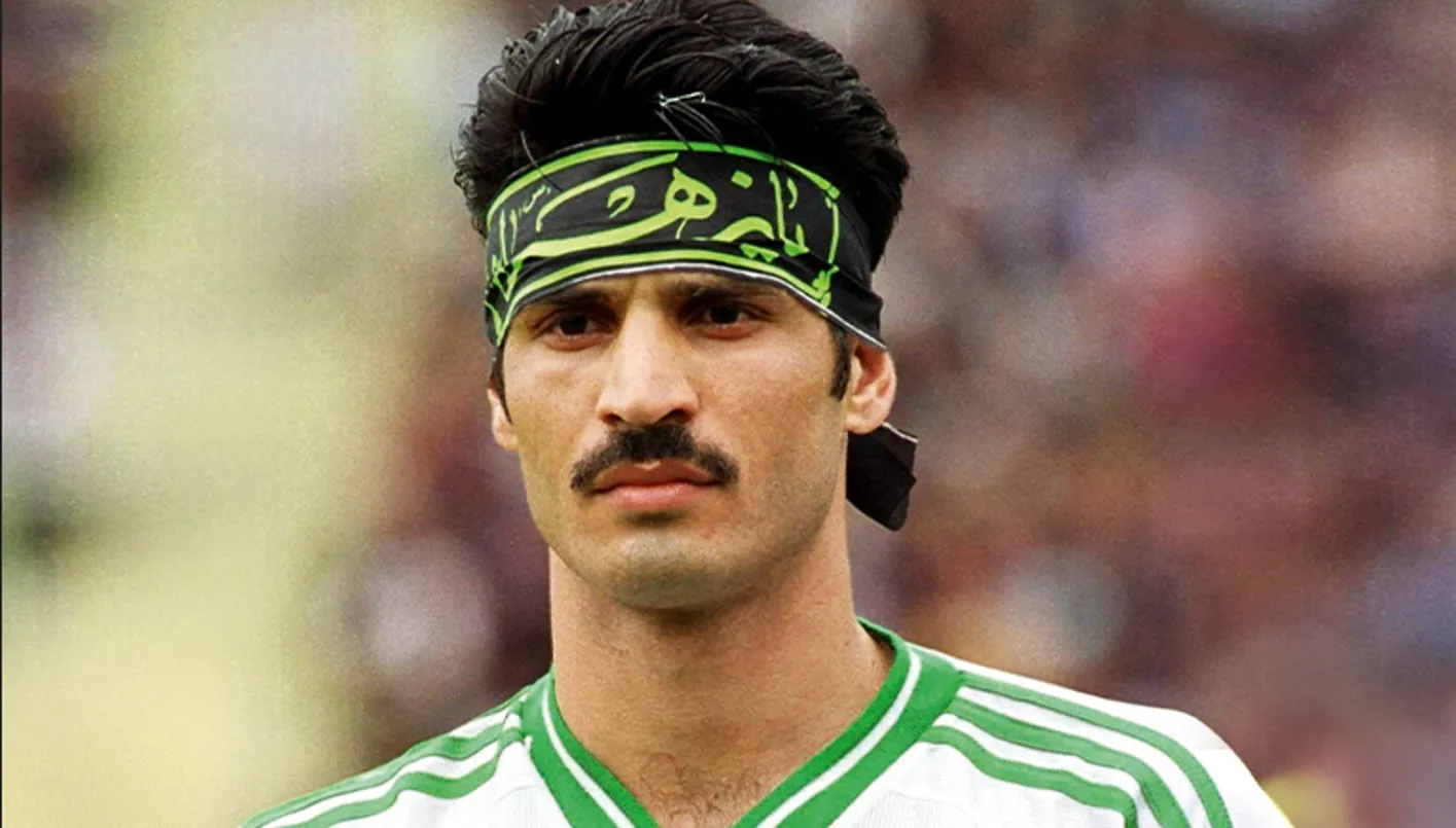 الإيراني علي دائي يستعيد حريته الرياضية