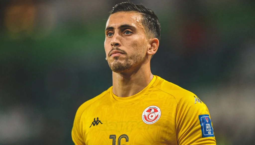 أكثر من مجرد لعبة... حارس تونس أيمن دحمان يضرب مثلاً في الإنسانية تحت أمطار كأس أمم أفريقيا 2025