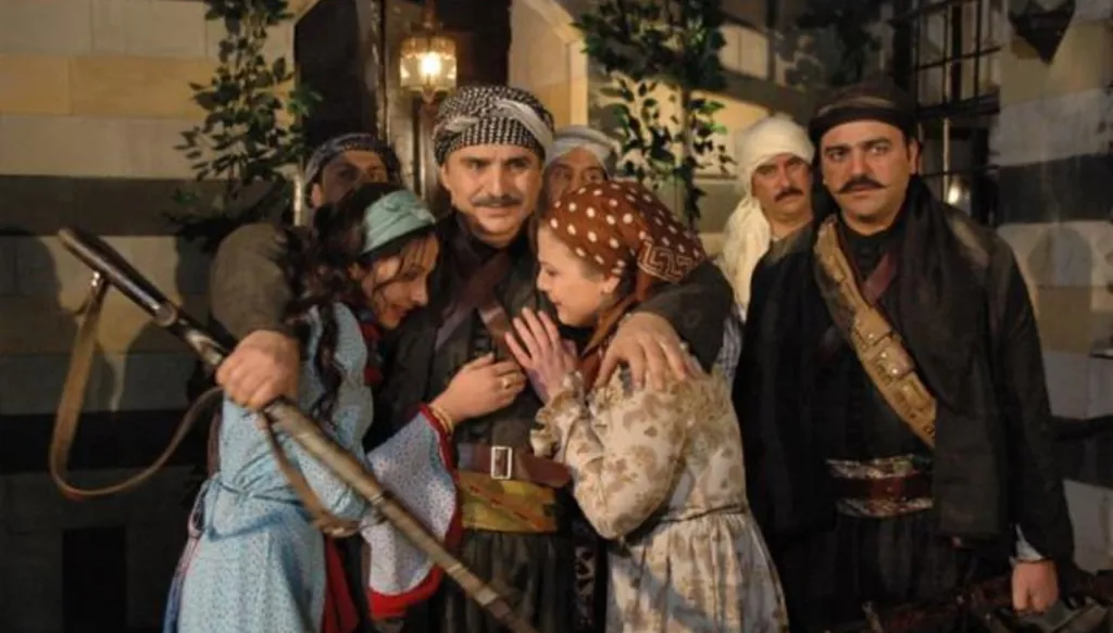 نجم "باب الحارة" يفاجئ الجمهور بزفافه (صور)