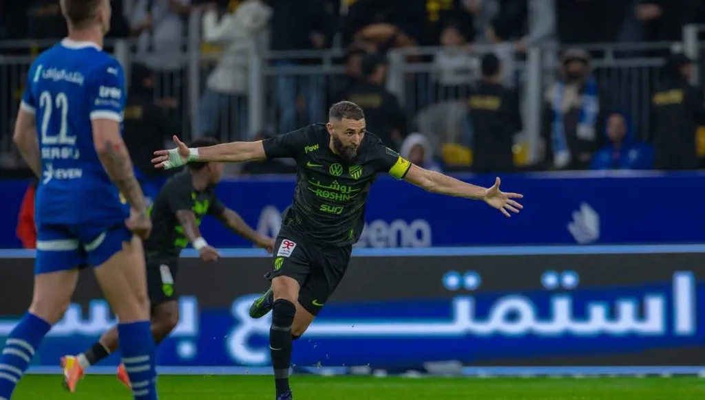 فوز اتحاد جدة على الهلال ينهي سلسلة استمرت 521 يوماً