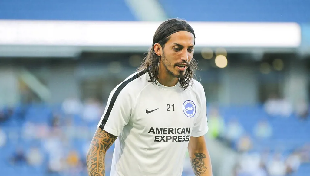 تصرّف شجاع... لاعب إنتر السّابق يُنقذ ملعب فريقه من كارثة (فيديو)