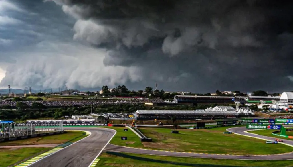 بالفيديو- زوبعة تضرب البرازيل... مقتل خمسة أشخاص وإصابة 130 ‏