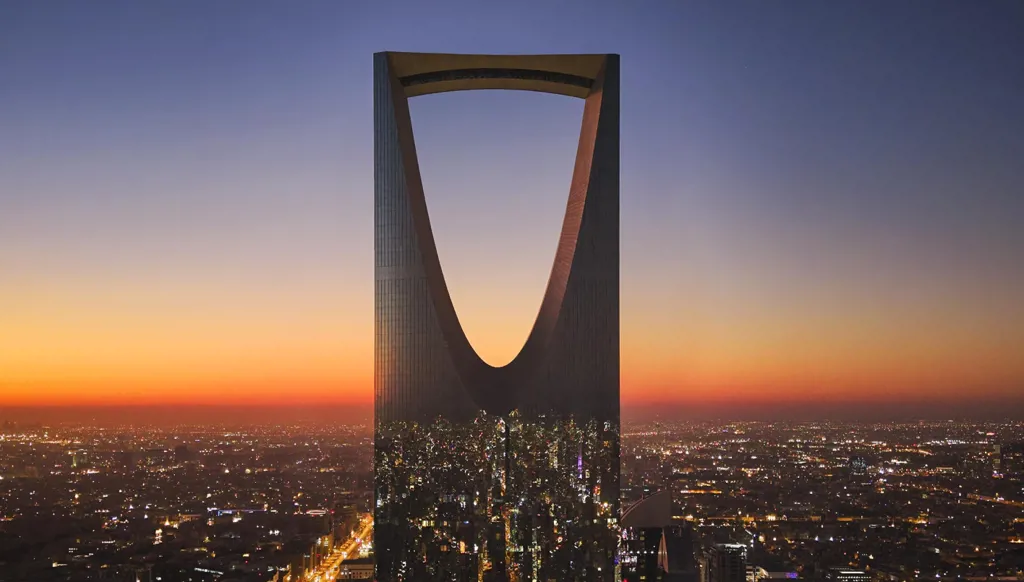 المملكة القابضة تكسر مستويات 2016 بعد عقد من الانتظار مع اقتراب اكتتاب سبيس إكس