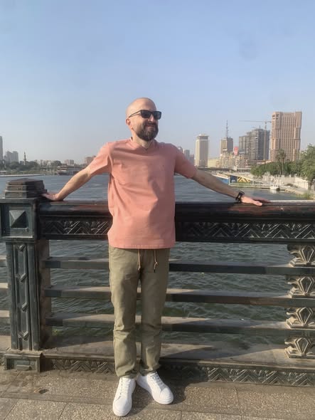 على ضفاف نيل القاهرة.