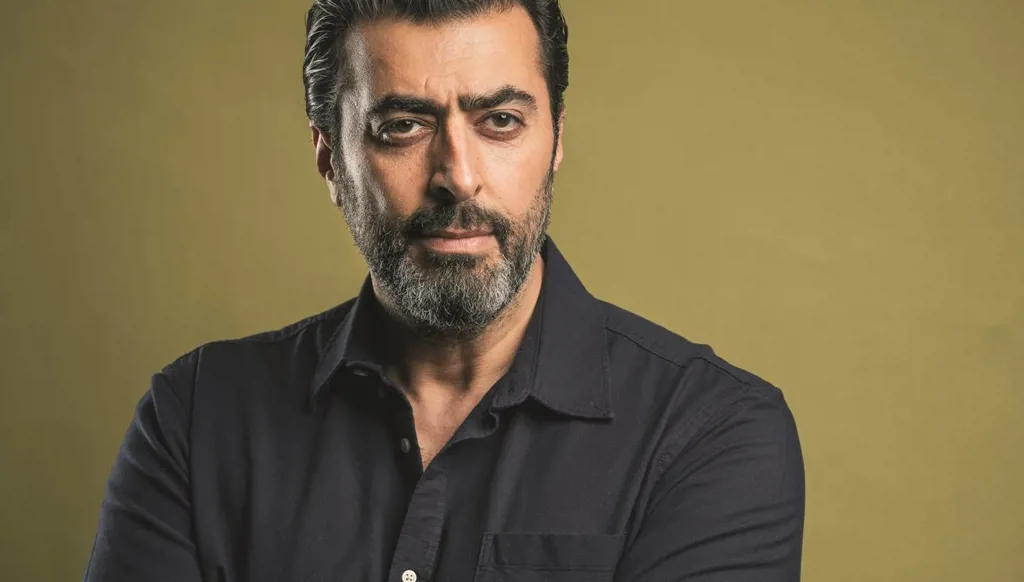 فنانون سوريون يدافعون عن باسم ياخور