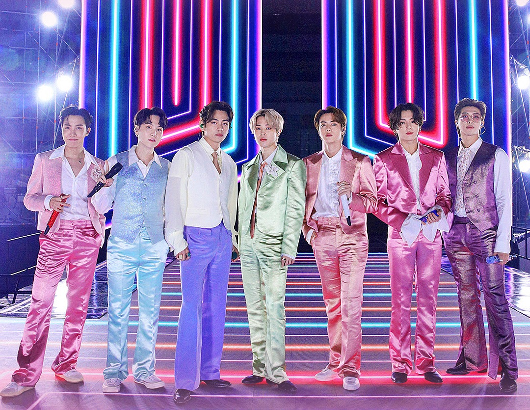 بي تي اس على نتفلكس قريبا (انستغرام)