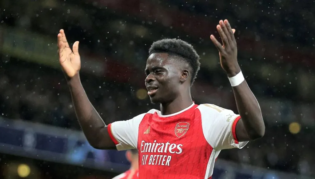 تحديد مدة غياب ساكا عن أرسنال