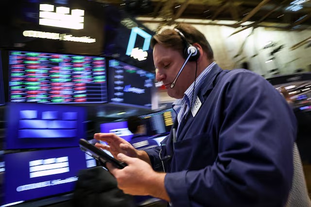 بورصة نيويورك في 20 نيسان أبريل 2026 (رويترز)