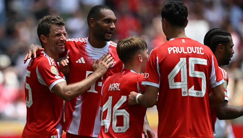 بايرن ميونيخ يضرب أوكلاند سيتي بعشرة أهداف