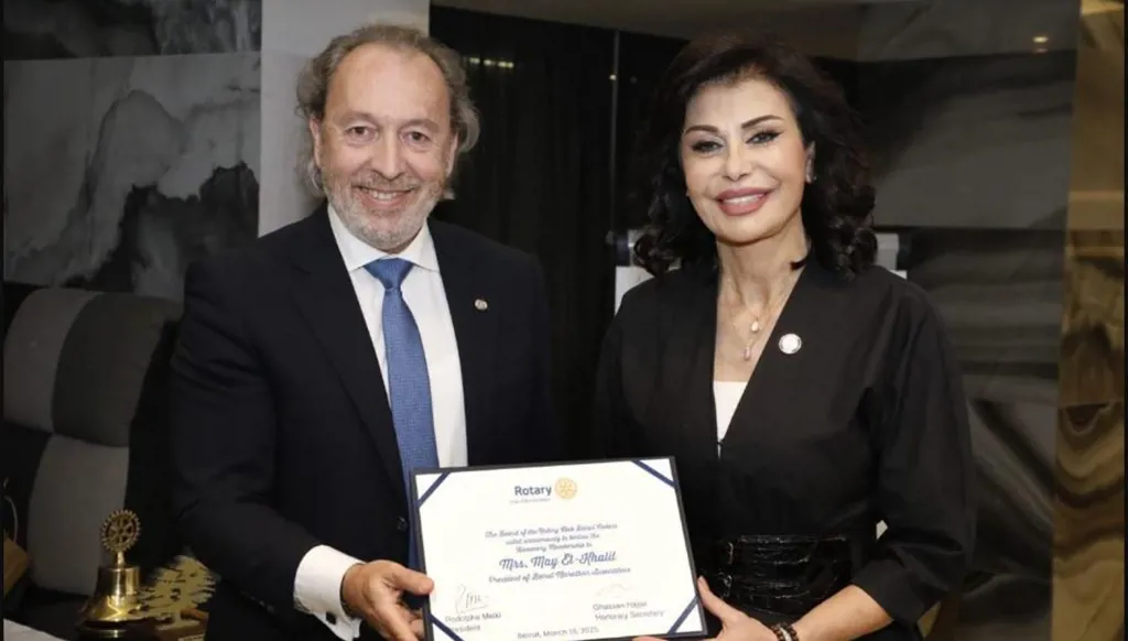 روتاري بيروت سيدرز يمنح مي الخليل عضوية الشرف
