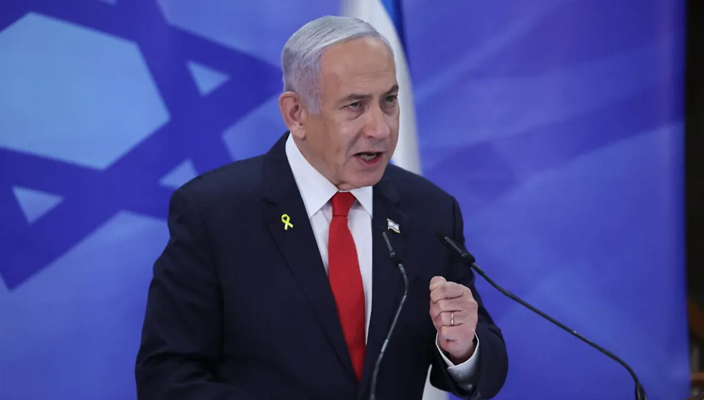 إعلام إسرائيلي: النيابة تؤكد تورط نتنياهو المباشر في قضايا الرشوة