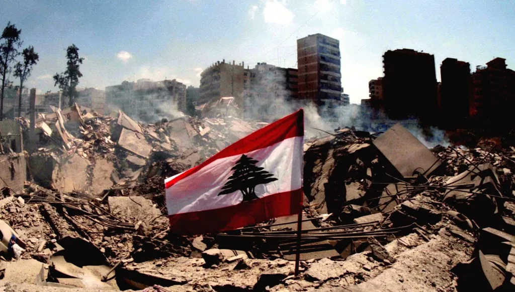 تقرير أميركي لشيعة لبنان: إيران تستخدمكم وقوداً لمصالحها.. لماذا لا تسلمون أسلحة "حزب الله"؟