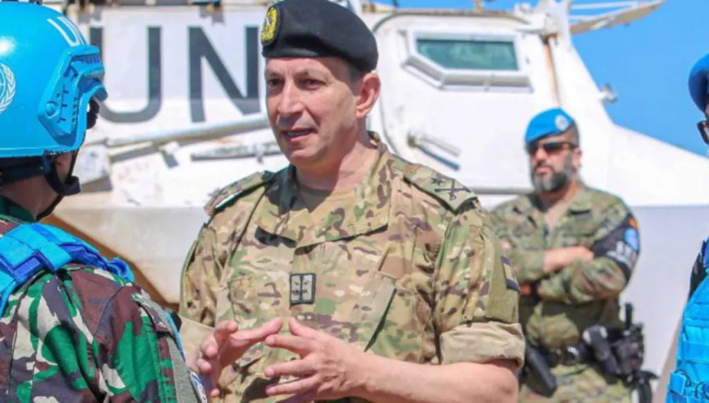 قائد الجيش للعسكريين: صمودكم أحد أهم أسباب استمرار لبنان ووحدة اللبنانيين وسلامة أمنهم