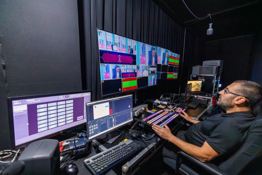 استديو مجهّز بتقنيات متطورة.