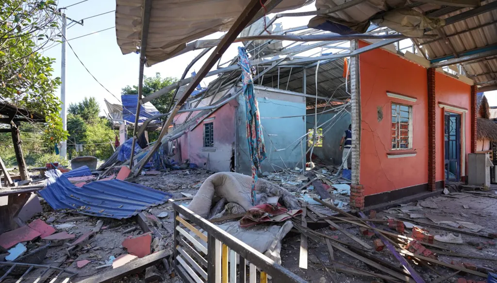 كمبوديا تتّهم تايلاند بقصف بويبت الحدودية