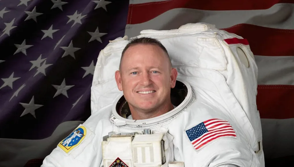 رائد فضاء عالق في محطة الفضاء الدولية: ماسك قادر على إنقاذي لكنّ إدارة بايدن منعته