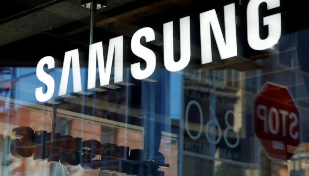 "سامسونغ" تتوقع انخفاض أرباحها التشغيلية 56% في الربع الثاني من العام