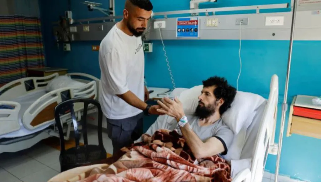 وسط مساعي الهدنة... فلسطينيون مفرج عنهم من سجون إسرائيل يعانون آثاراً نفسية وجسدية