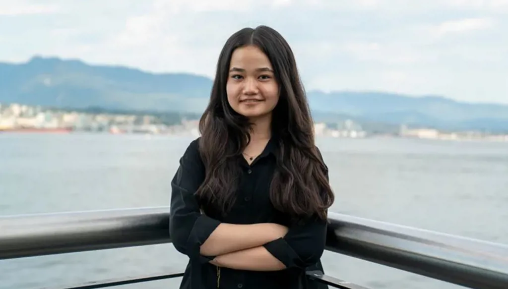 نيلا إبراهيمي تفوز بجائزة السلام للأطفال لدفاعها عن حقوق الفتيات الأفغانيات