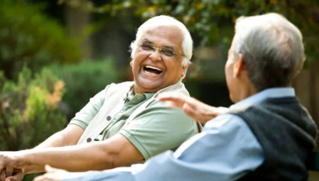 سرّ العمر الطويل… الجينات أم أسلوب الحياة؟