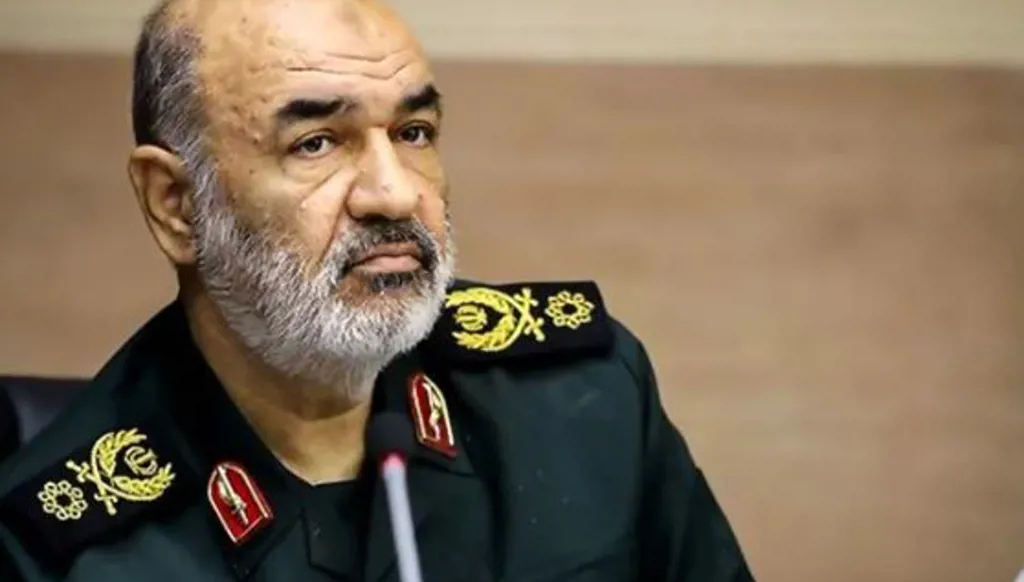 قائد الحرس الثوري الإيراني اللواء حسين سلامي