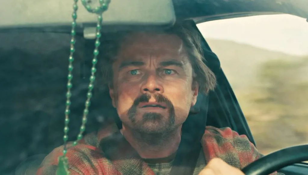 ليوناردو دي كابريو ضحية نيران ترامب في الكاريبي... الحرب منعته من استلام جائزة "ديزرت بالم"