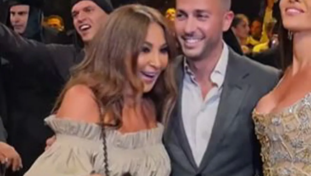 اليسا ترقص الدبكة اللبنانية في سهرة ما قبل زفاف سيليو صعب وزين قطامي (فيديو)