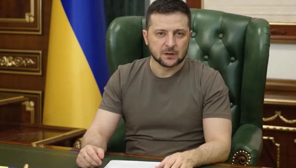 زيلينسكي: روسيا تحشد قوات قرب بلدة دوبروبيليا شرقي البلاد