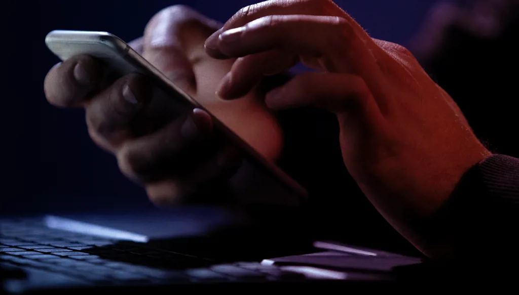 الذّكاء الاصطناعي يحمي الرّياضيّين من الإساءة عبر الإنترنت.. كيف؟