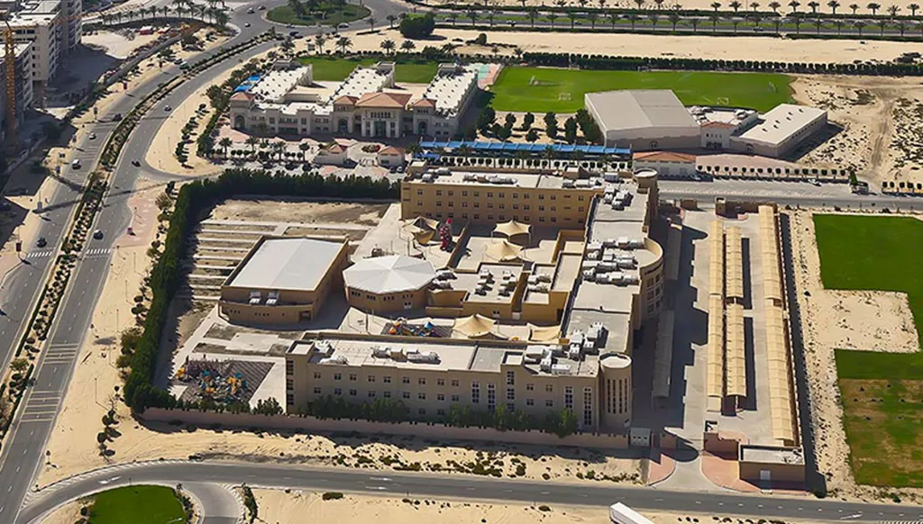 دبي للاستثمار تؤكد دراسة طرح 24% من مجمع دبي للاستثمار