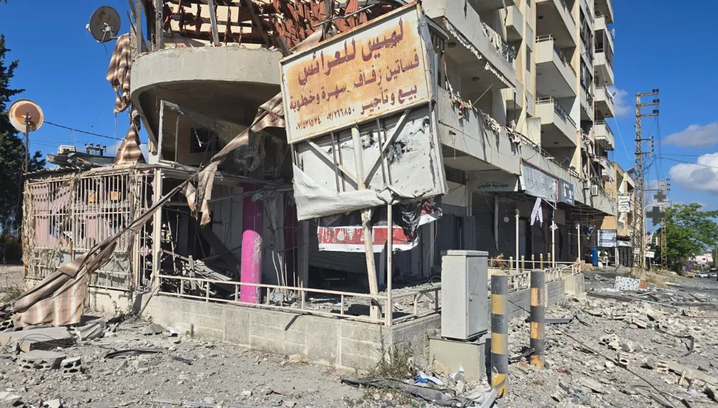 عون يشكر المساهمين في التفاهم الأميركي–الإيراني... وإسرائيل ترفض الانسحاب من لبنان