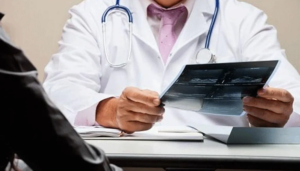 مخدرات في سيّارة طبيب لبناني في الكويت... والفاعلة طبيبة لفّقت القضية