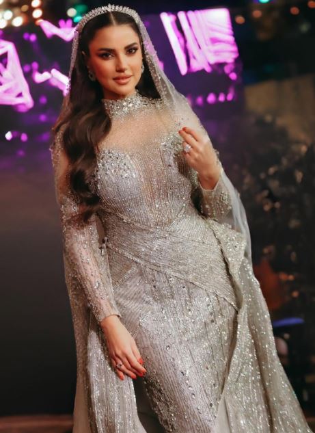 درة زروق في مسلسل علي كلاي بإطلالة عرائسية فخمة (انستغرام)