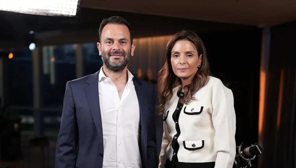 عامر الحاج في "بودكاست مع نايلة": لست مديراً… أنا قائد