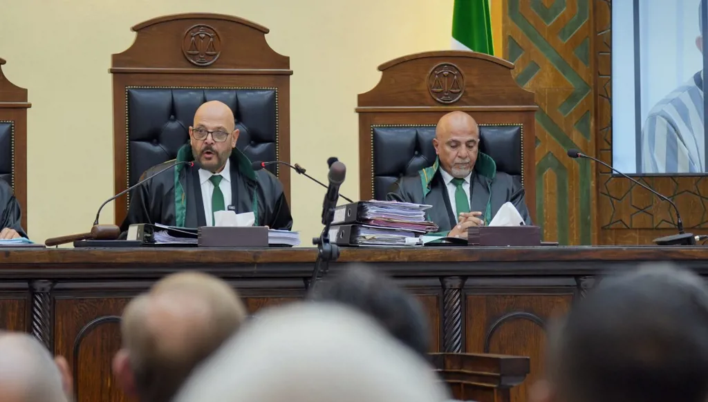 جلسة محكمة الجنايات الرابعة بدمشق (سانا). 