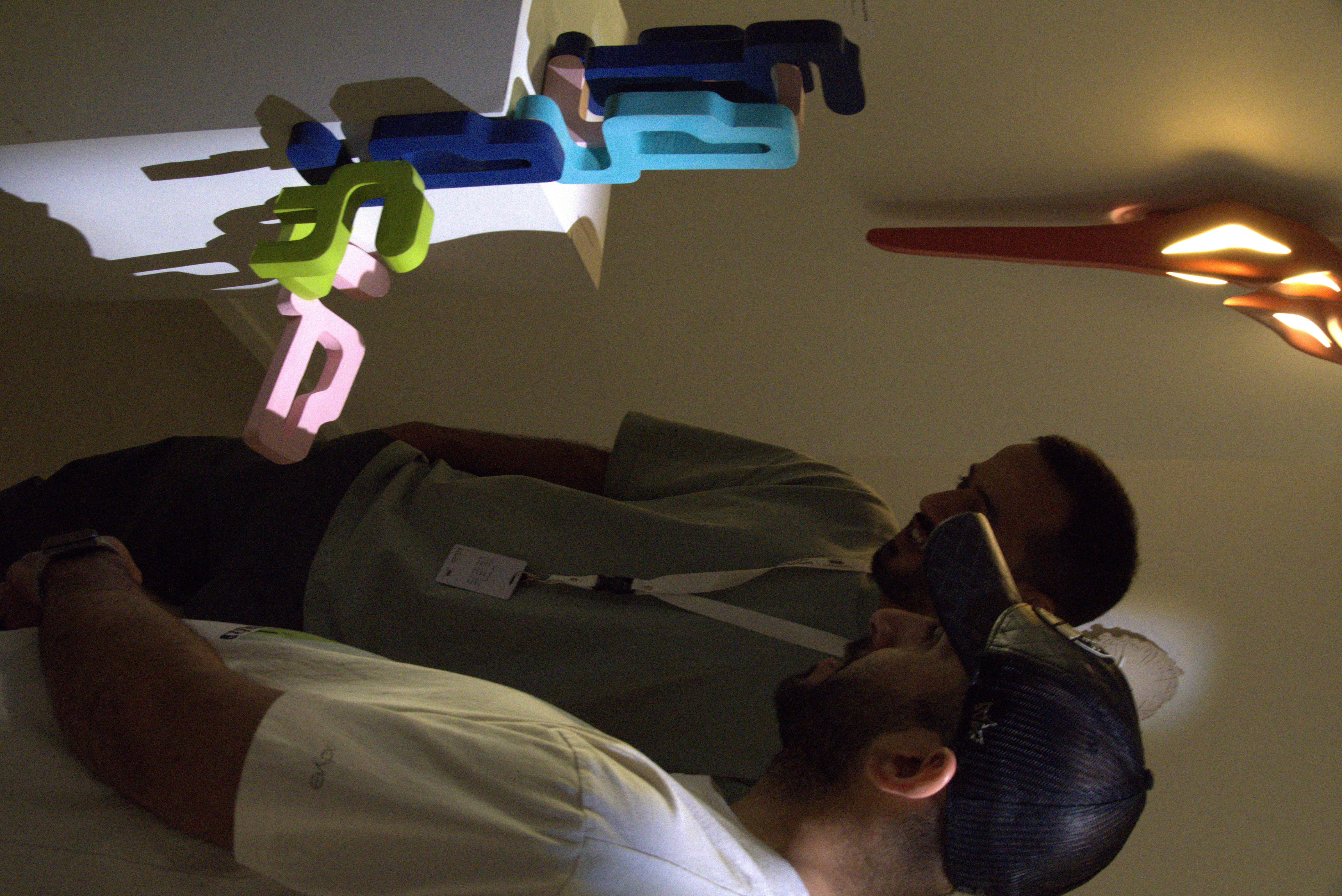 مجسم النحات والمصمم محمد النجيم في معرض 