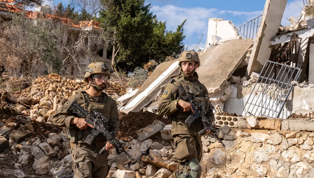الجيش الإسرائيلي: نفذنا أكثر من 100 هجوم في مختلف أنحاء لبنان خلال 24 ساعة