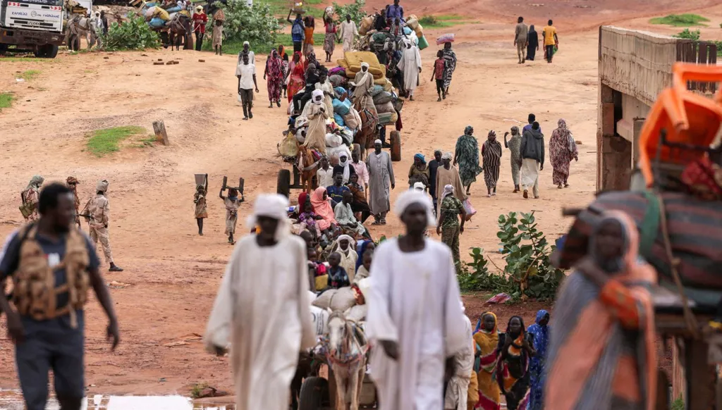 السودان... مقتل العشرات في قصف متبادل في الخرطوم ودارفور