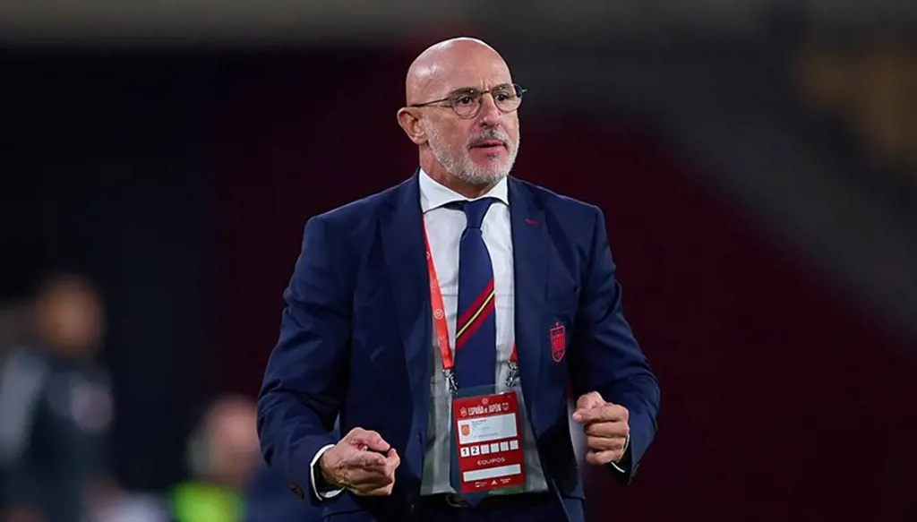 مدرب منتخب إسبانيا لم يُدرك حجم الفضيحة