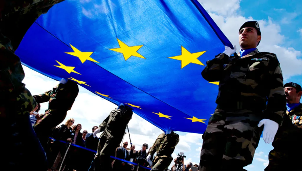 لماذا ينبغي لأوروبا إعلان مبدأ مونرو أوروبي؟