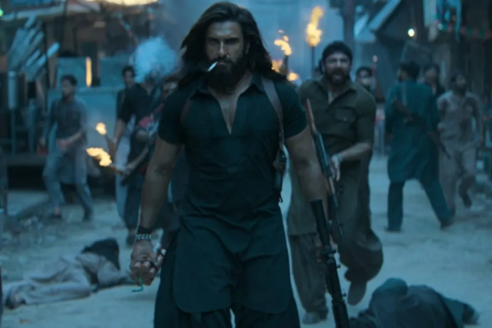 رانفير سينغ في Dhurandhar (المصدر: Jio Studio/B62 Studios).