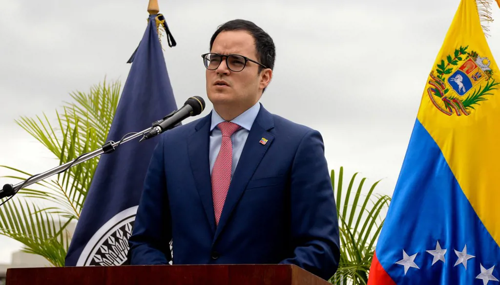 فنزويلا... رودريغيز تُعيّن رئيس البنك المركزي السابق لقيادة الاقتصاد